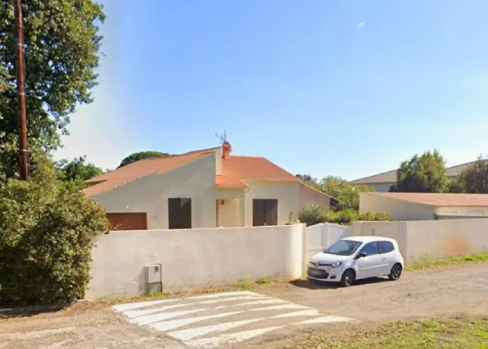 A Quelques Pas De La Tatil Evi