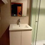A Quelques Pas De La *